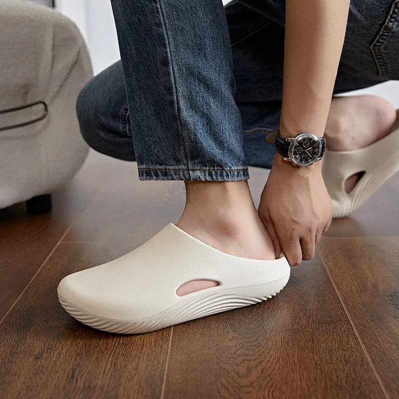 Aimee Unisex Clogs - Milk