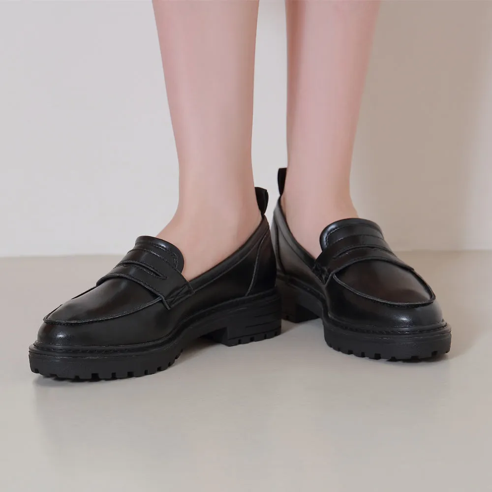 Arezzo Platform Loafers (Nero)