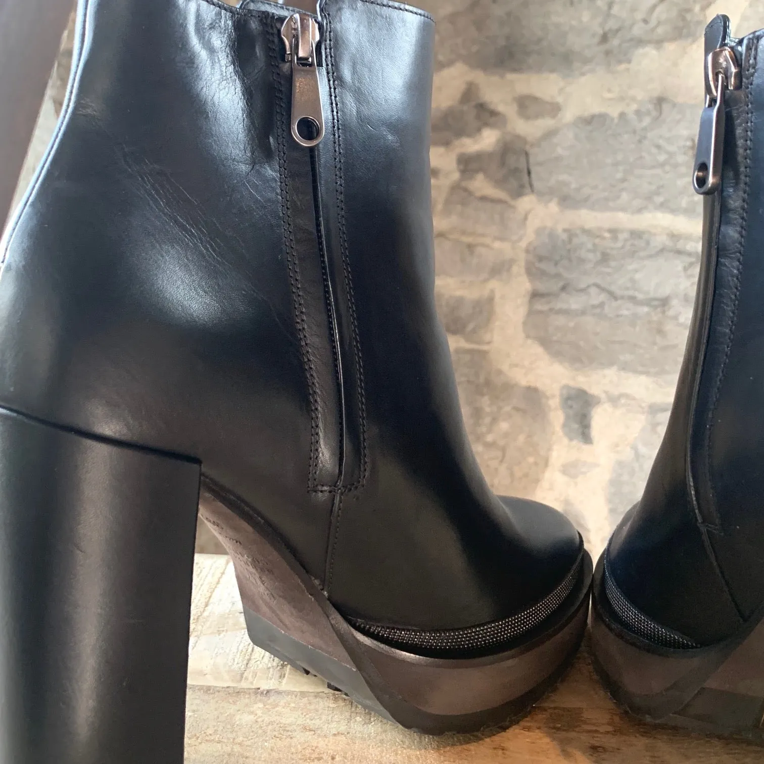 Brunello Cucinelli Black Leather Heeled Monili Trim Boots