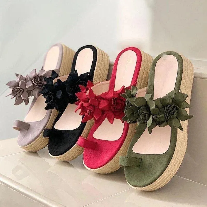 Chicvane Flower Round Toe Platform Sandals Flip Flops
