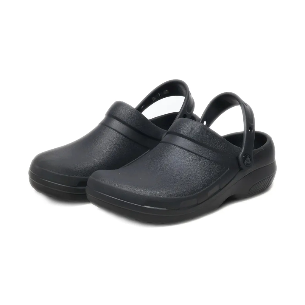 Crocs At Work Specialist Ii Clogs Rubber Black Colour For Women