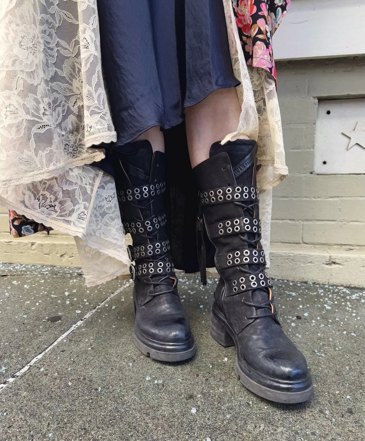 Ellington Boots-Black