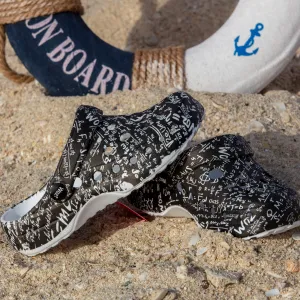 E=MC² Black Clogs
