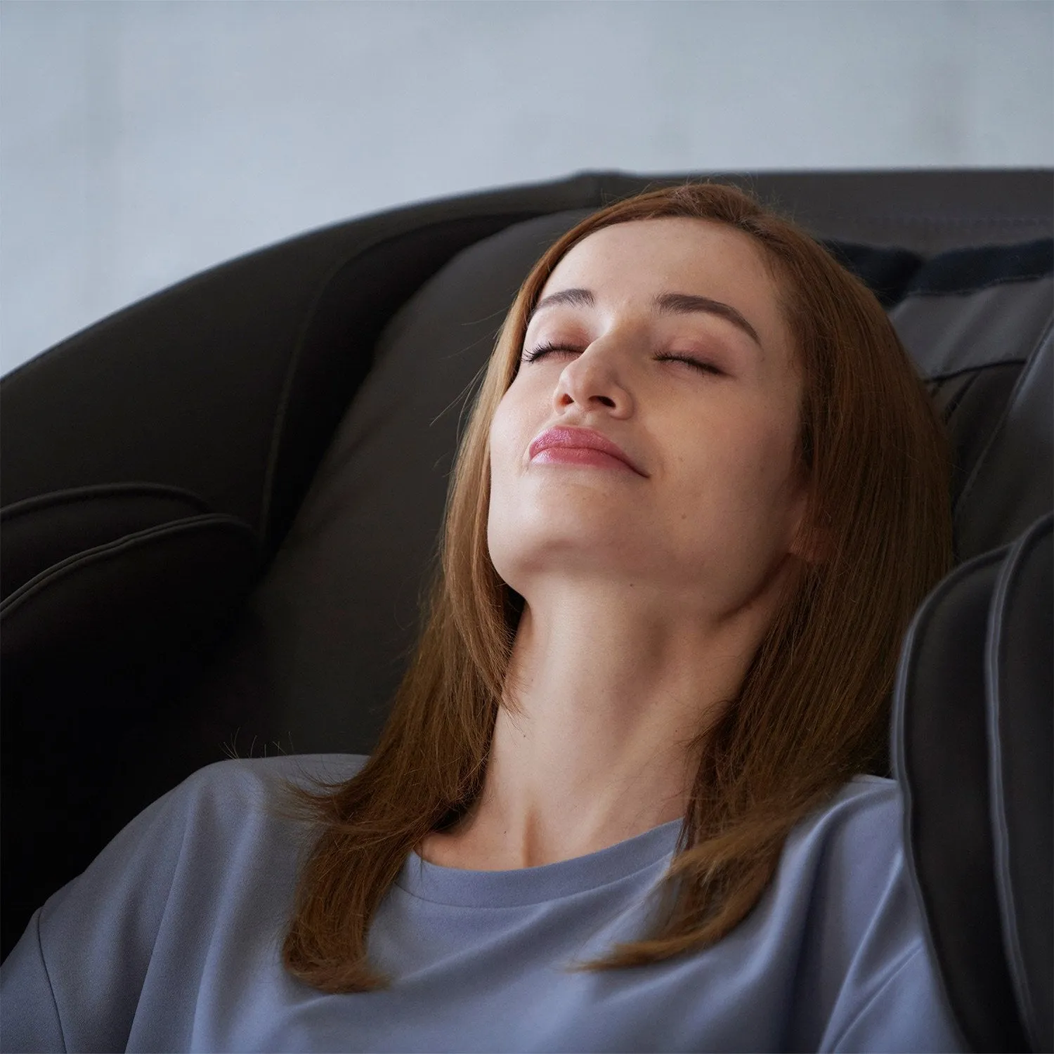 Hisho SL Track Heated Deluxe Zero Gravity Massage Chair