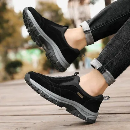 Karel™ - Orthopedic hiking shoes with insoles