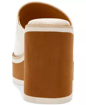 Nikole Sandal