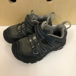 Oakridge Low Top Hiking Shoes