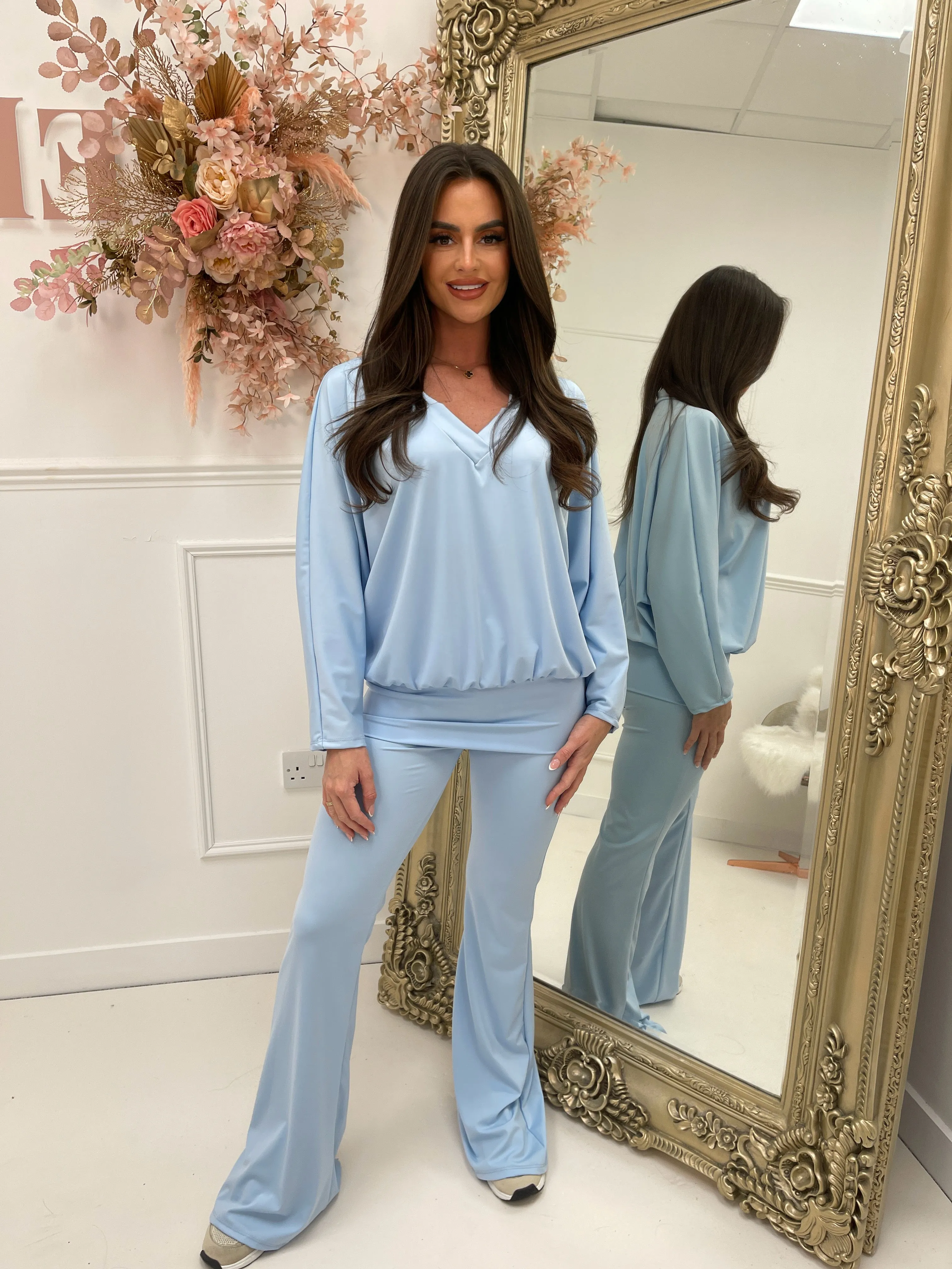 Reeva blue slinky 2 piece loungeset