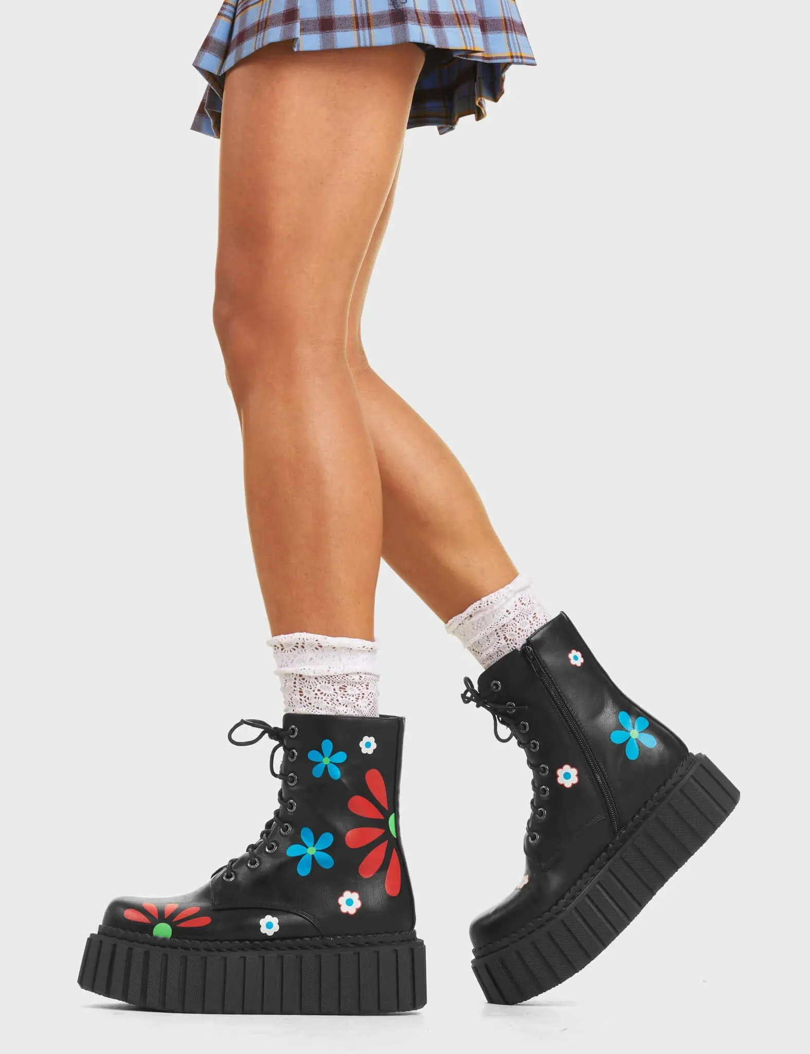 Rocking The Daisies Chunky Ankle Creeper Boots