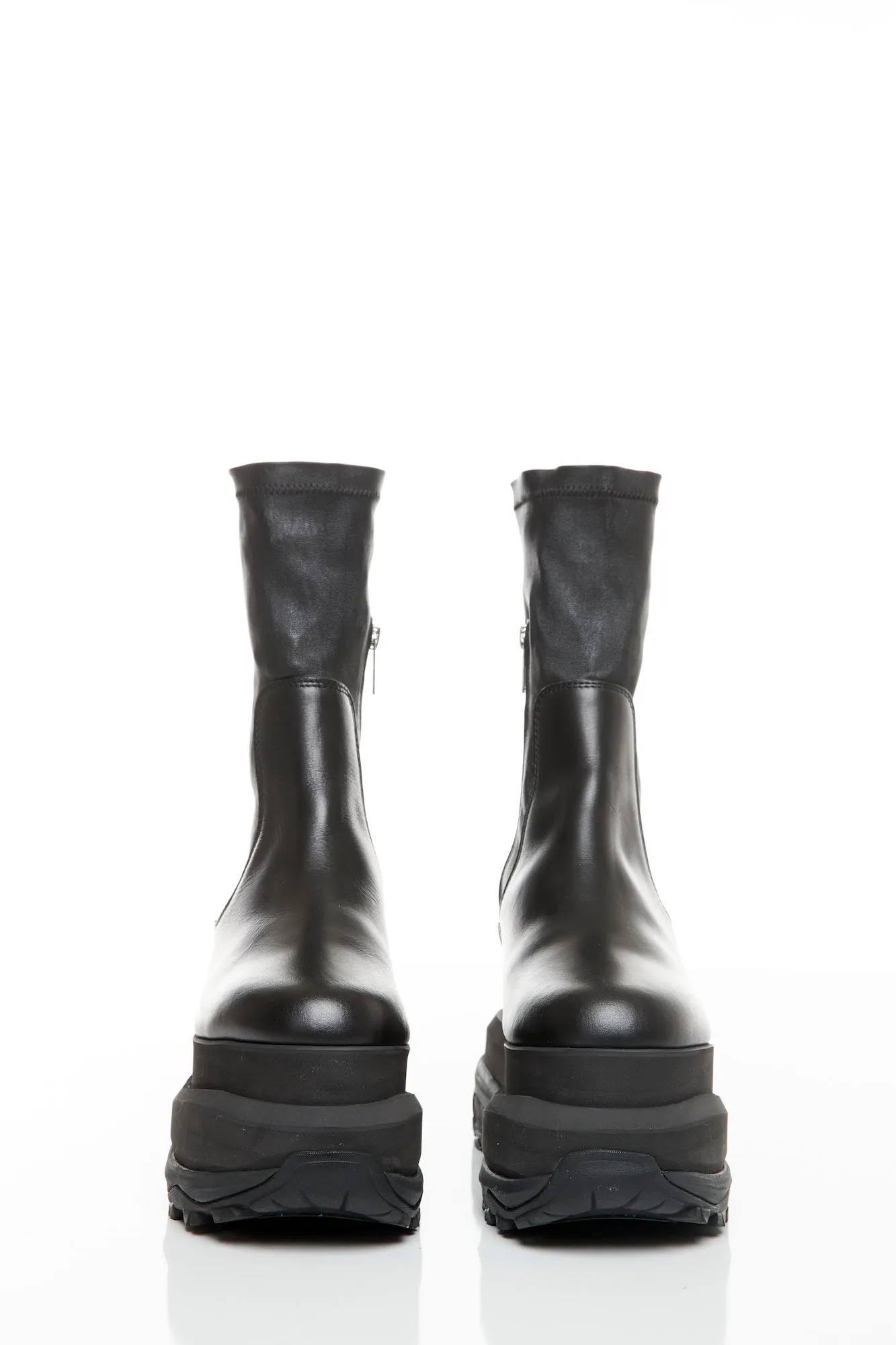 Sacai Stretch Short Boots