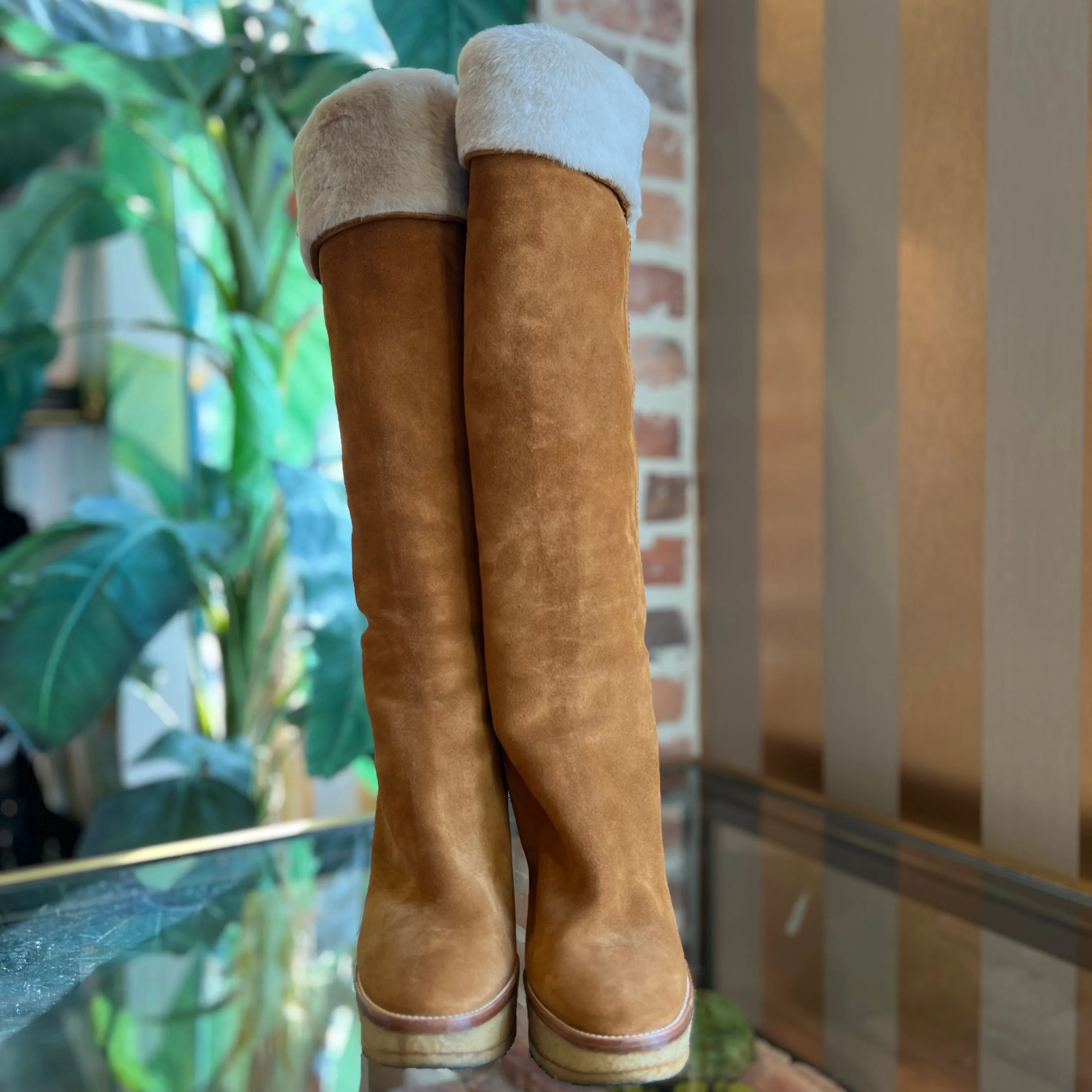 SAINT LAURENT Ida Beige Suede Shearling Knee High Platform Boots SZ39(9US)