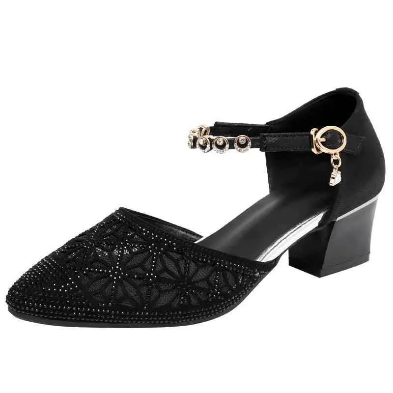 Women's Casual Shoes - Mid Heel Hollow Rhinestones Sandal - (D12-8)