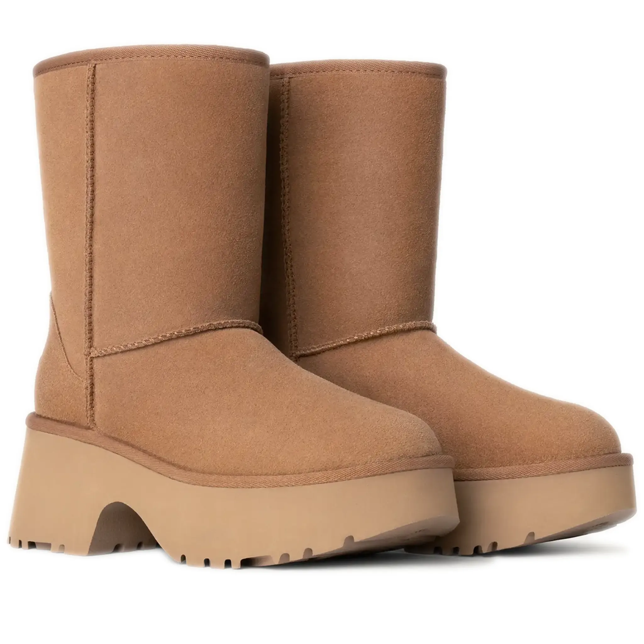 Women's Ugg Classic Short New Heights - Chestnut
